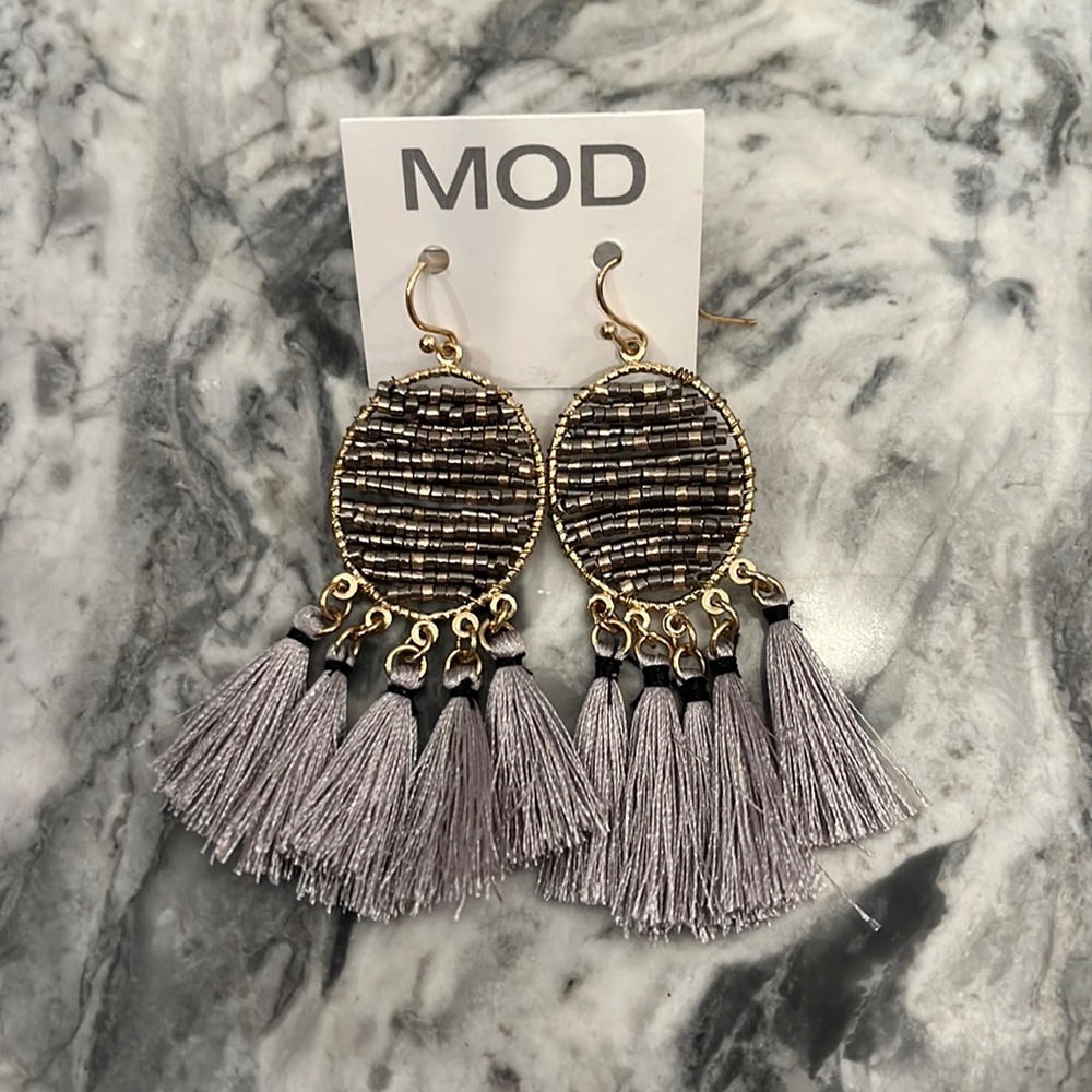 NWT tassel Earrings